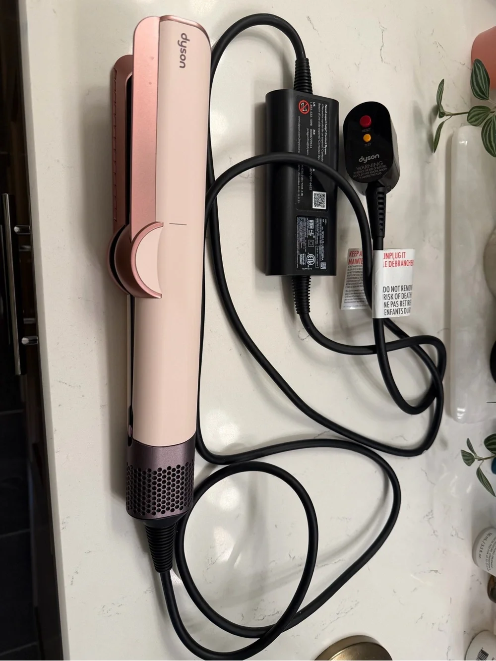 Dyson Airstrait wet to dry straightener